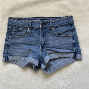 American eagle denim shorts - size 8